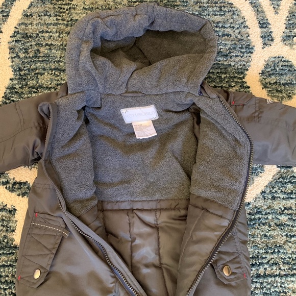 🎉SOLD New Rothschild 6/9 months winter snowsuit - Picture 2 of 2